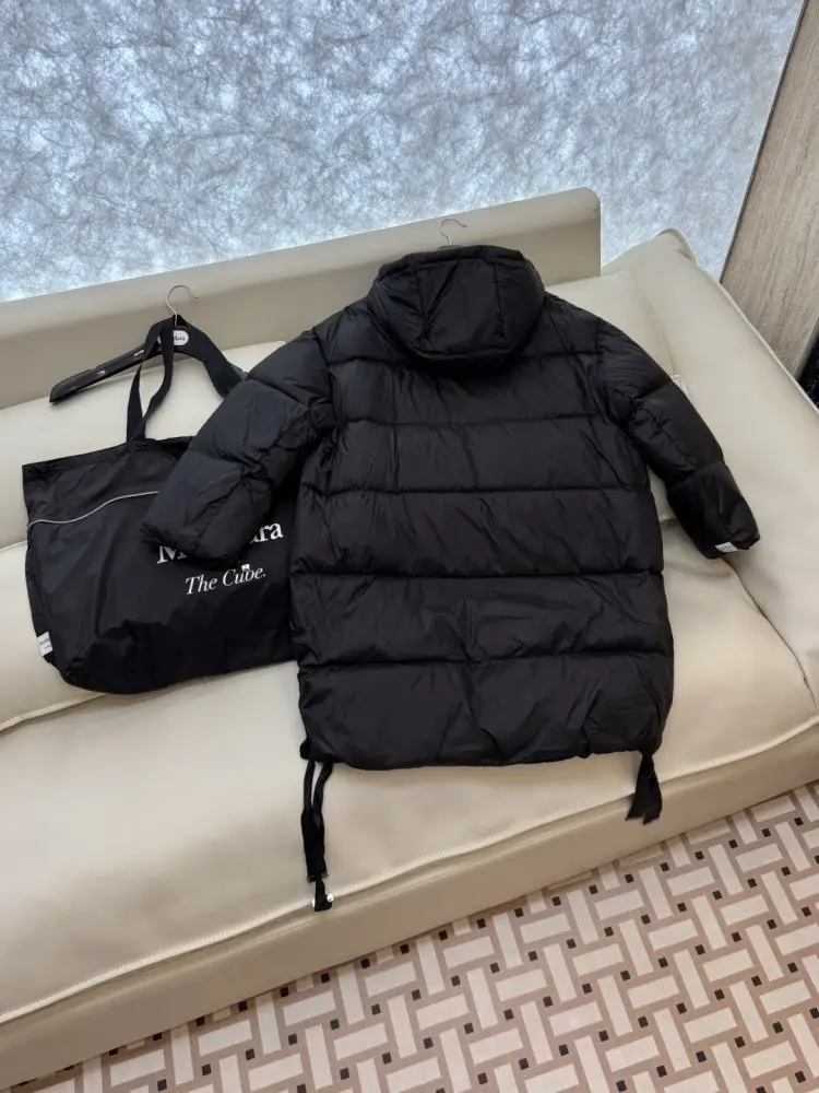 Max Mara Куртка пуховик женская — Фото 4