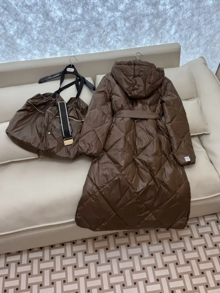 Max Mara Jacket Down jacket women's — Photo 4