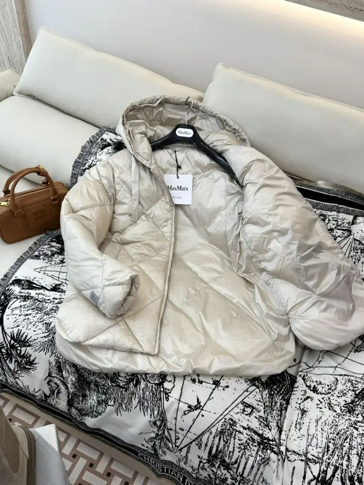 Max Mara Куртка пуховик жіноча — Фото 4