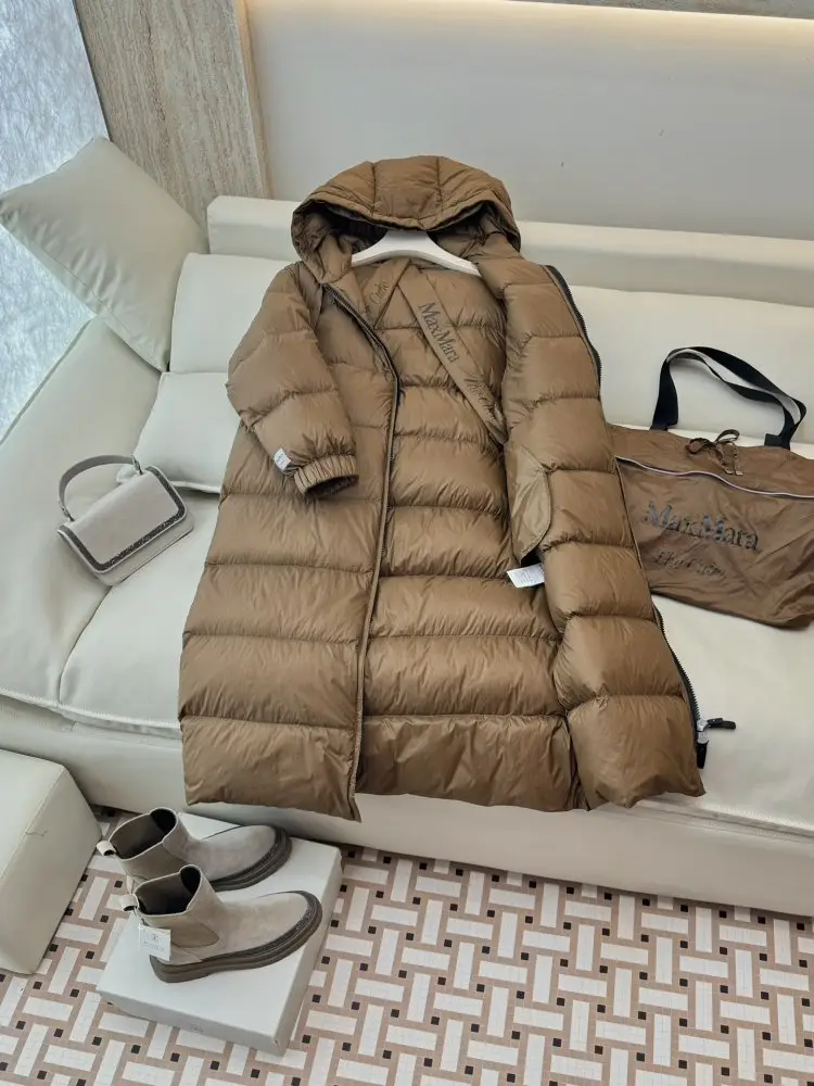 Max Mara Куртка пуховик женская — Фото 4
