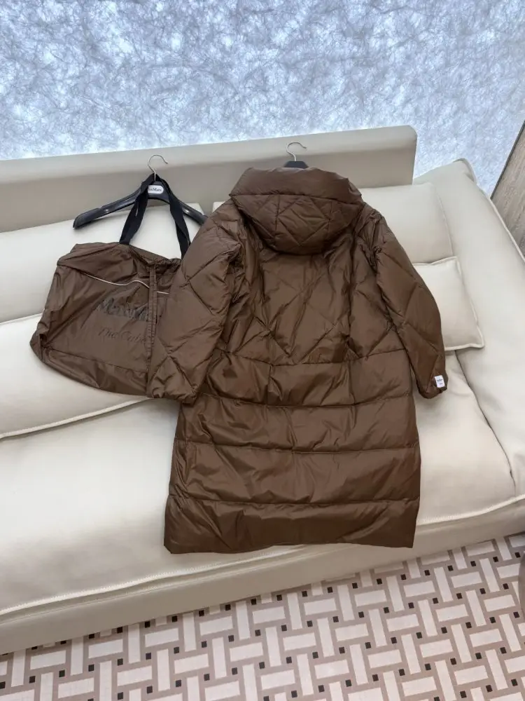 Max Mara Куртка пуховик жіноча — Фото 4