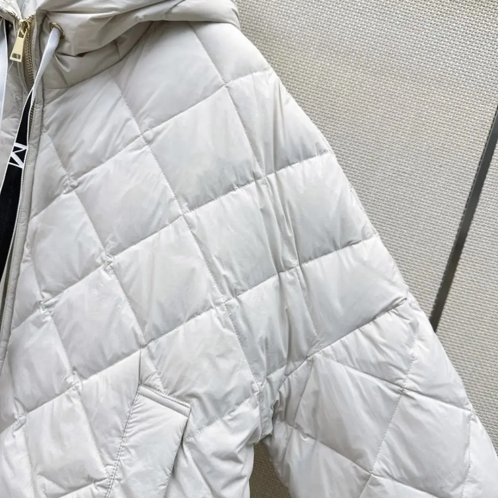 Max Mara Куртка пуховик жіноча — Фото 4