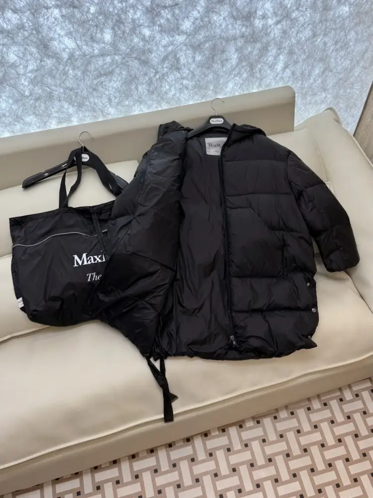 Max Mara Куртка пуховик женская — Фото 5