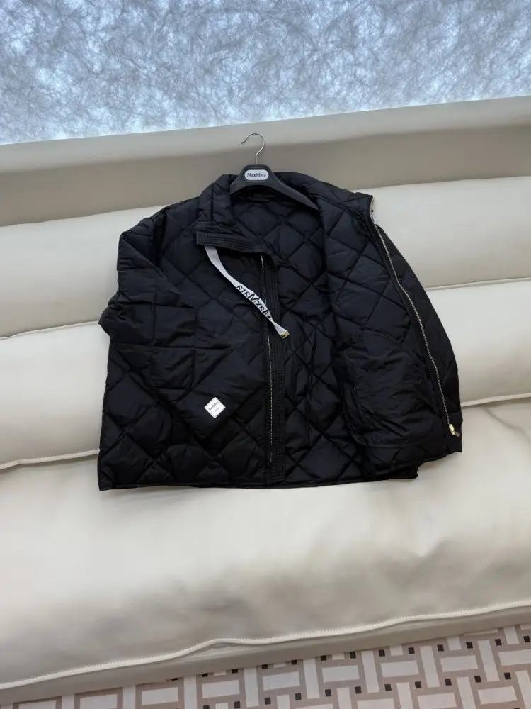 Max Mara Куртка пуховик жіноча — Фото 5