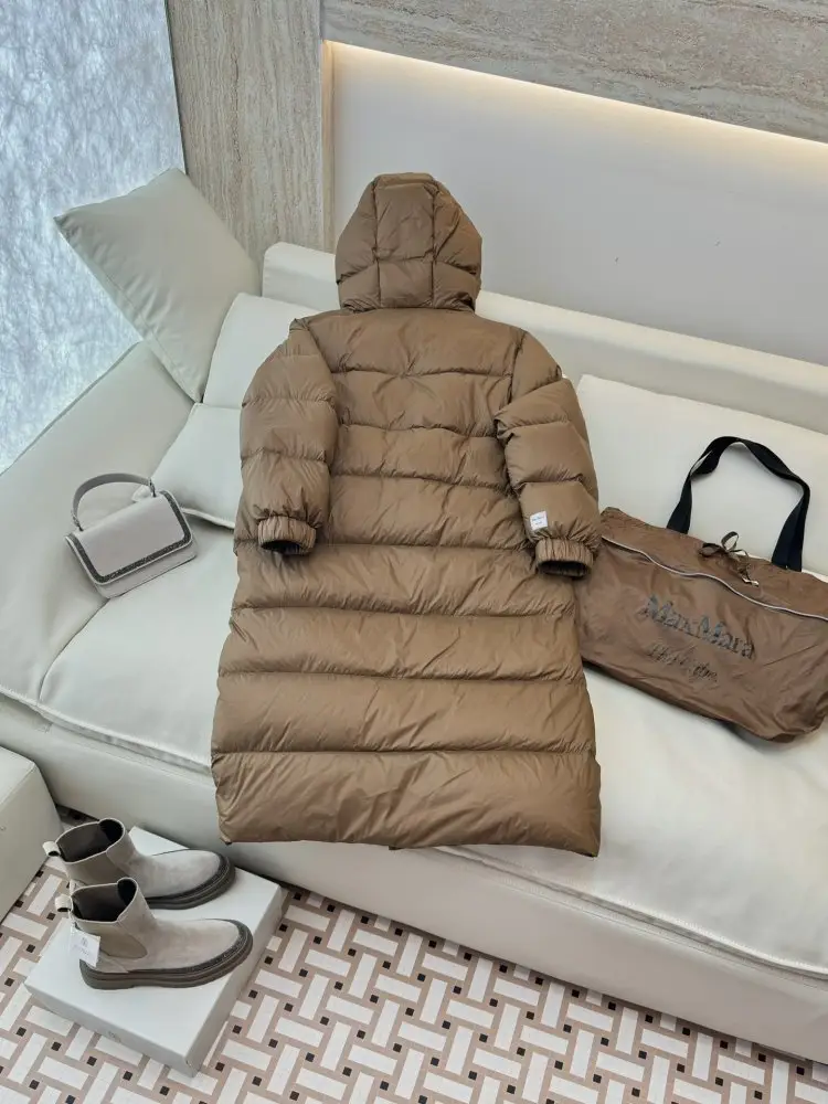 Max Mara Куртка пуховик женская — Фото 5
