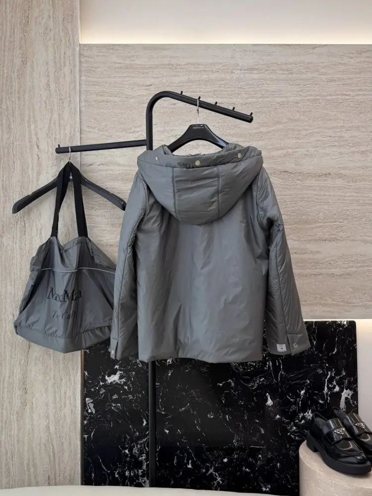 Max Mara Куртка жіноча з верблюжої вовни — Фото 2