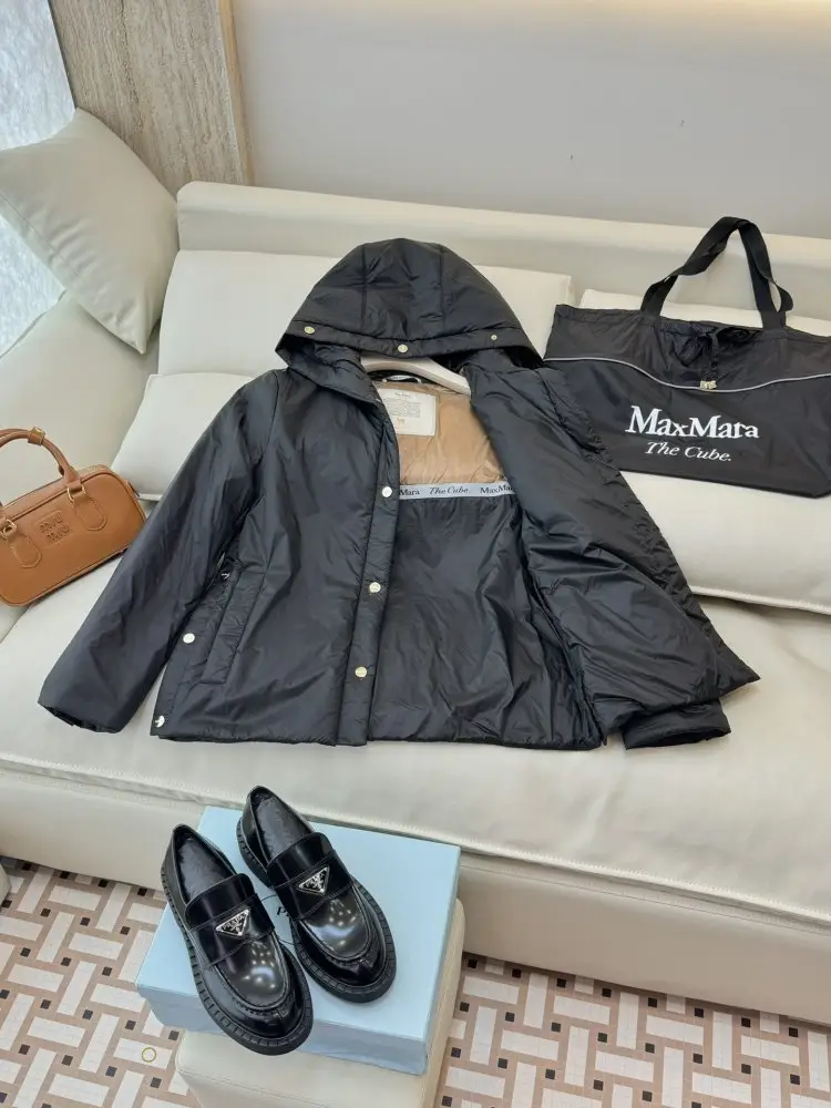 Max Mara Куртка жіноча з верблюжої вовни — Фото 4