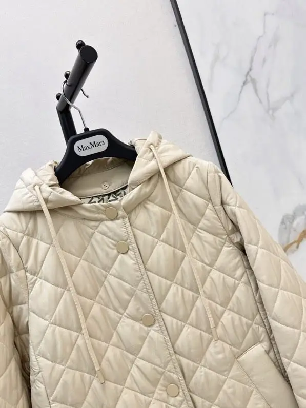 Max Mara Jacket women's — Photo 3