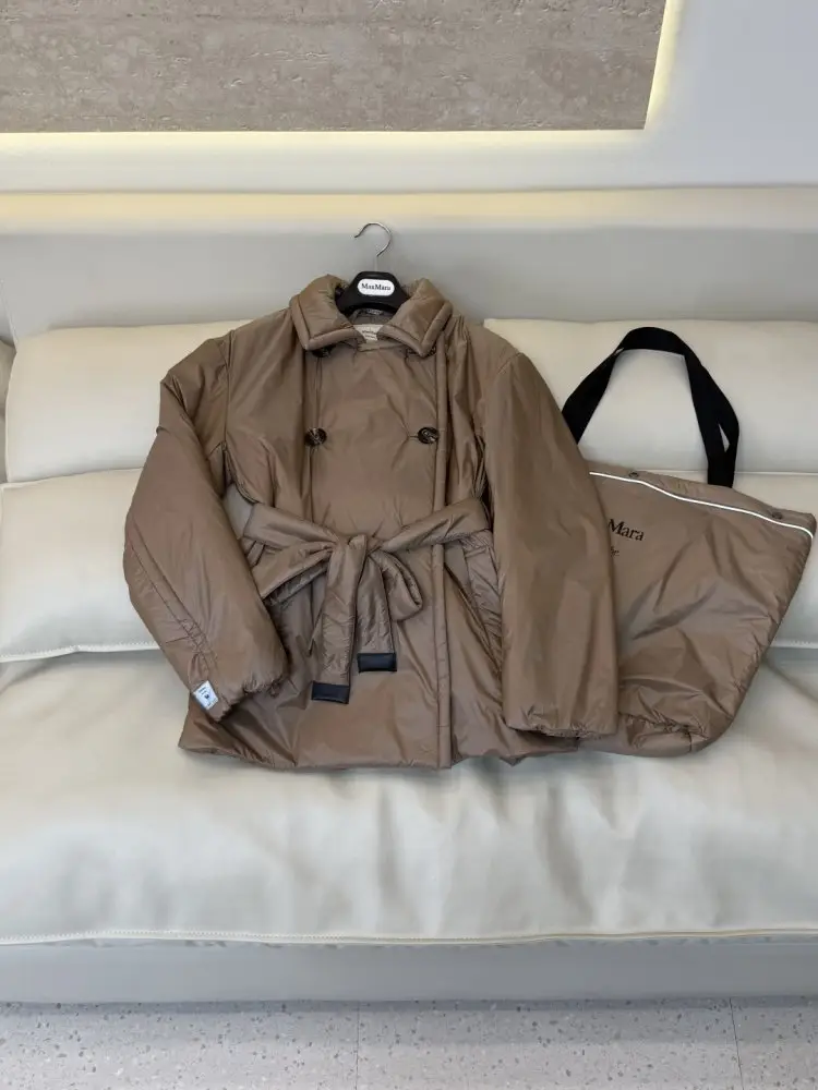 Max Mara Куртка женская — Фото 3