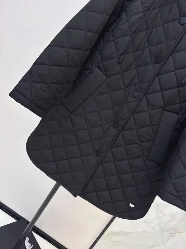 Max Mara Куртка женская — Фото 4