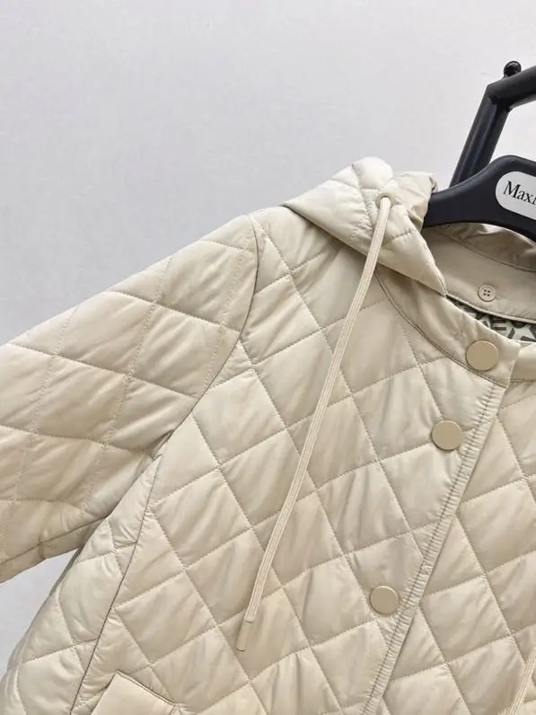 Max Mara Jacket women's — Photo 5