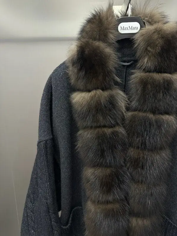 Max Mara Вязаная шерстяная куртка с лисьим мехом — Фото 4