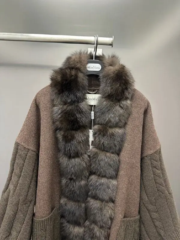 Max Mara Вязаная шерстяная куртка с лисьим мехом — Фото 4