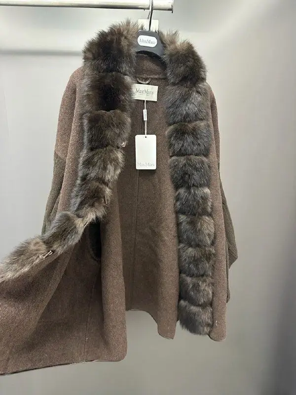 Max Mara Вязаная шерстяная куртка с лисьим мехом — Фото 5