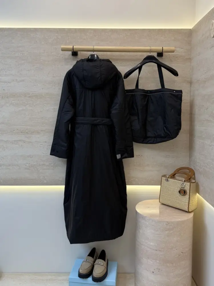 Max Mara Довга пухова куртка жіноча — Фото 2
