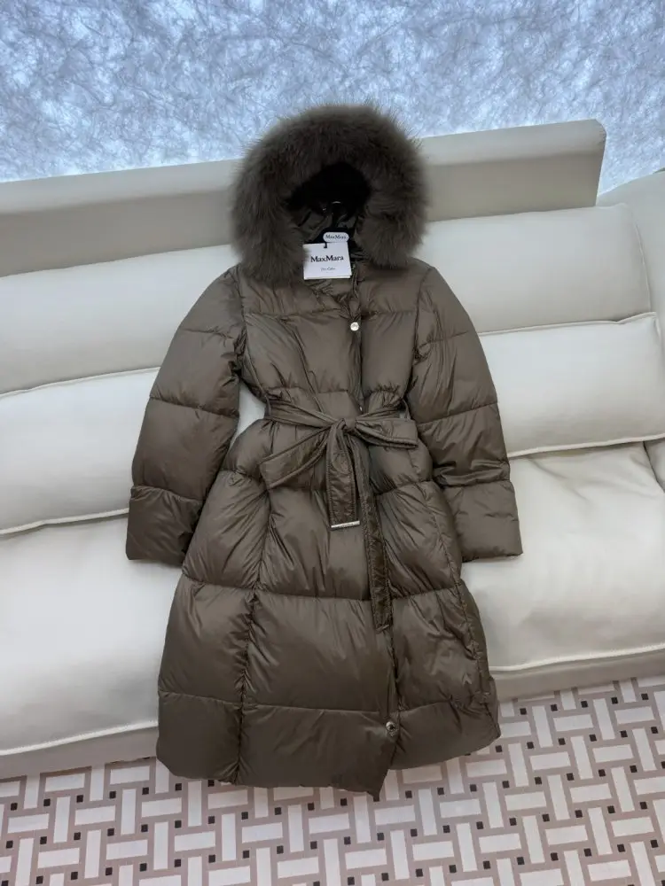 Max Mara Довга куртка пуховик з коміром з лисячого хутра — Фото 3