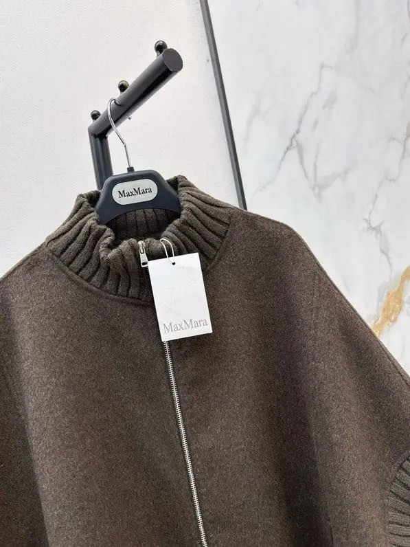 Max Mara Елегантне пальто-накидка з коміром-стійкою — Фото 4