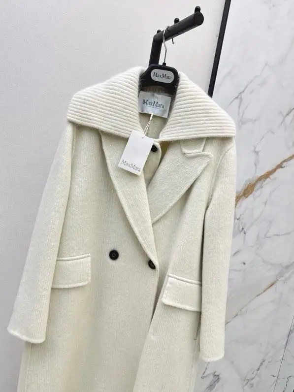 Max Mara Стильное двубортное пальто и жилет — Фото 5