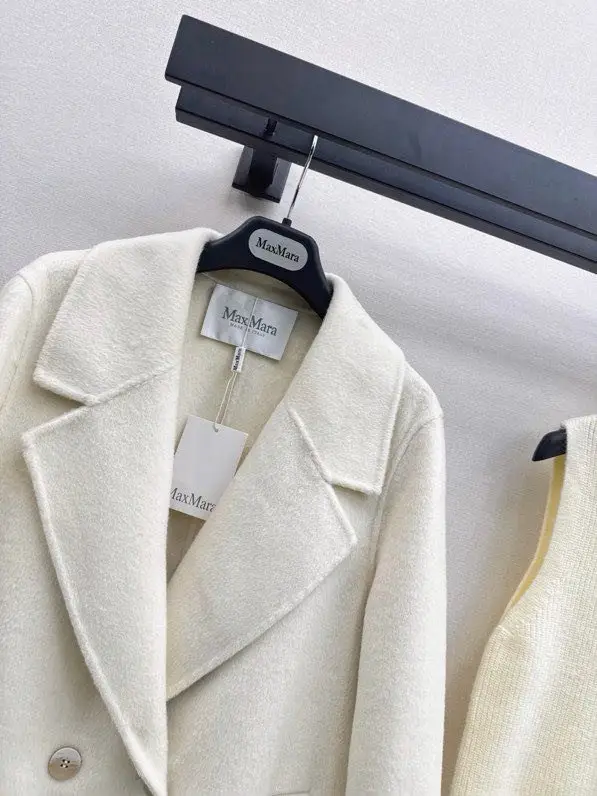 Max Mara Стильне двубортное пальто-двійка з вовни і кашеміру — Фото 3