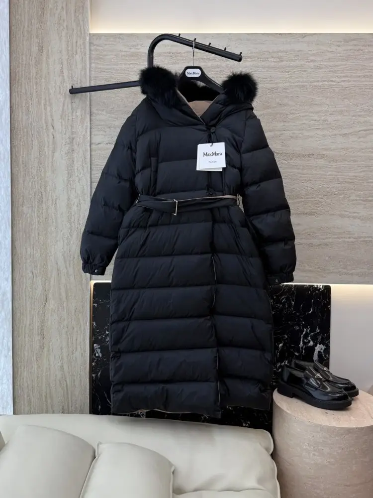 Max Mara — Двусторонняя длинная куртка с воротником из лисьего меха