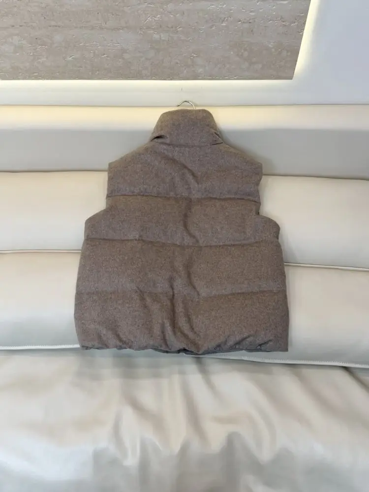 Max Mara Жилетка на пуху женская — Фото 4