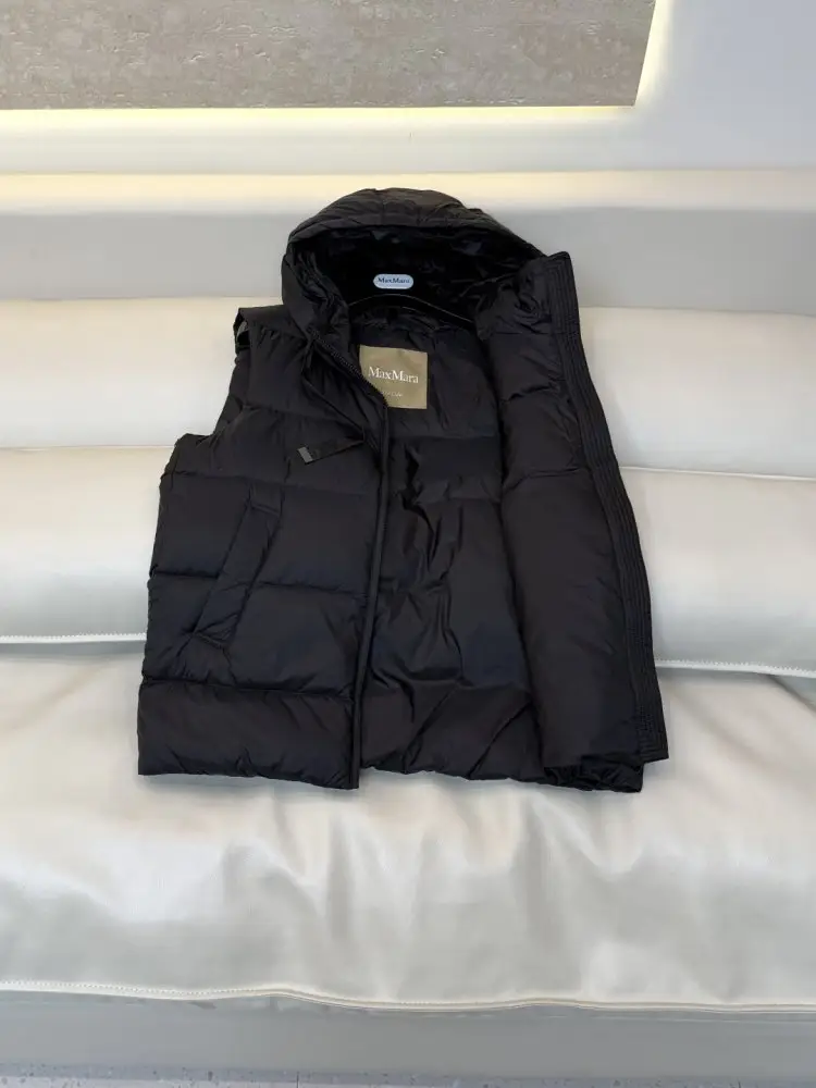 Max Mara Жилетка на пуху женская — Фото 5