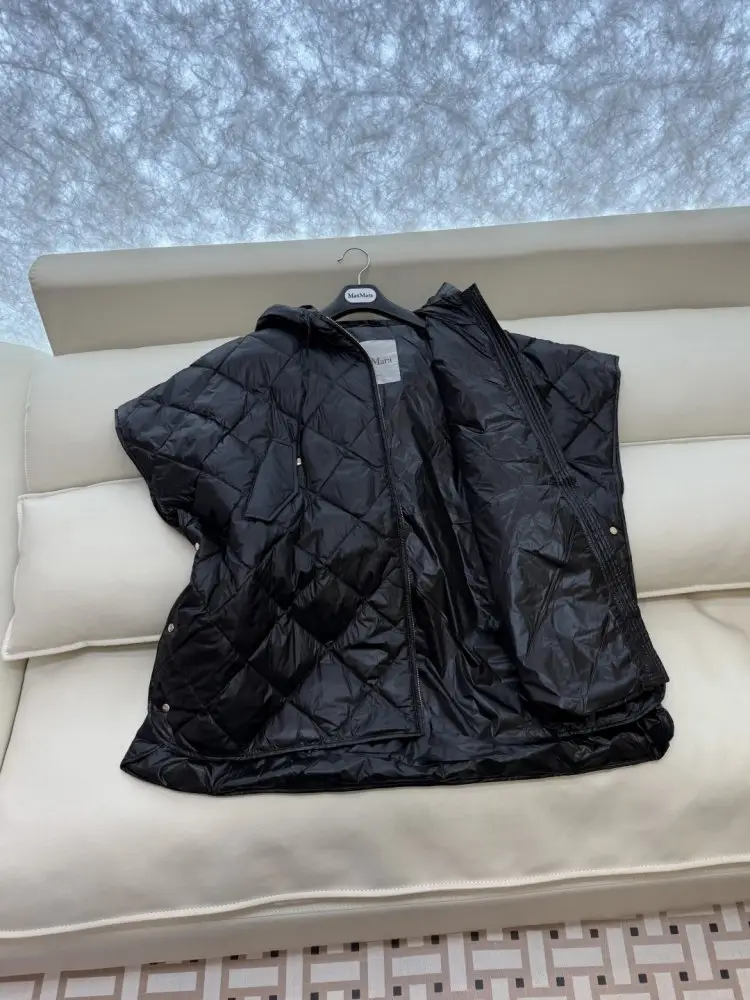 Max Mara Vest on feathers women's — Photo 5