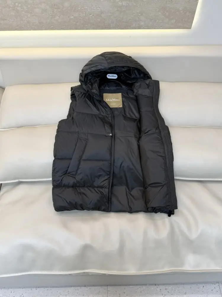 Max Mara Жилетка на пуху женская — Фото 5
