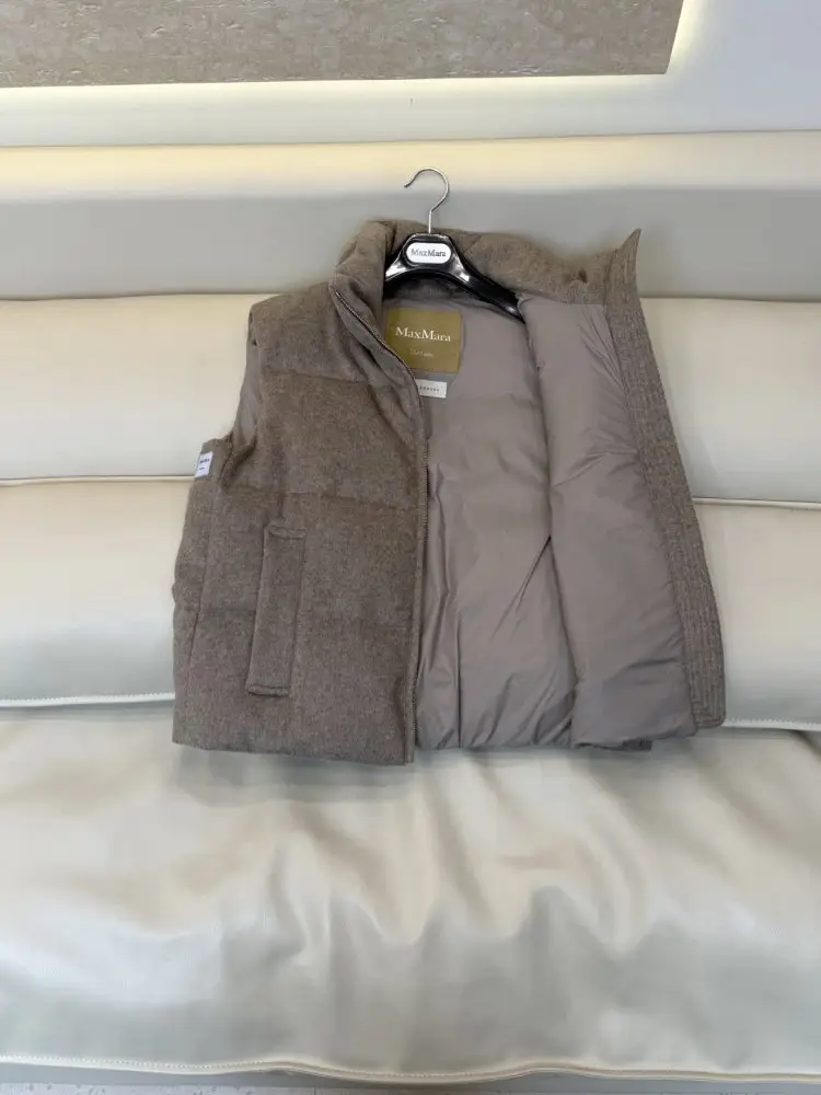 Max Mara Жилетка на пуху женская — Фото 5