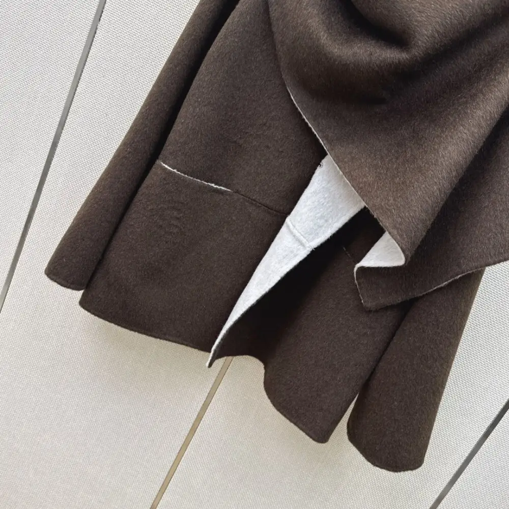 Max Mara Winter coat secondary length of wool from bilateral finished and shawl — Photo 4