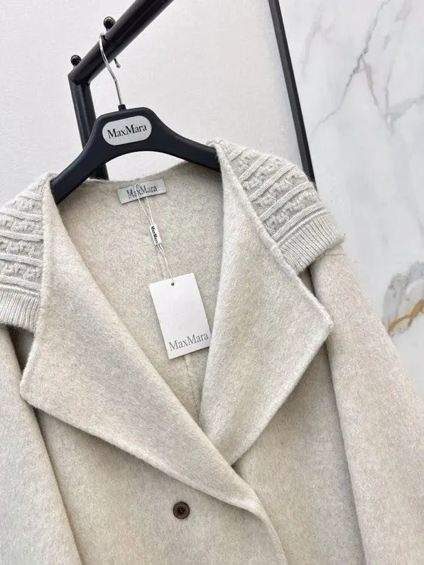 Max Mara Шерстяное двустороннее пальто средней длины с капюшоном — Фото 4