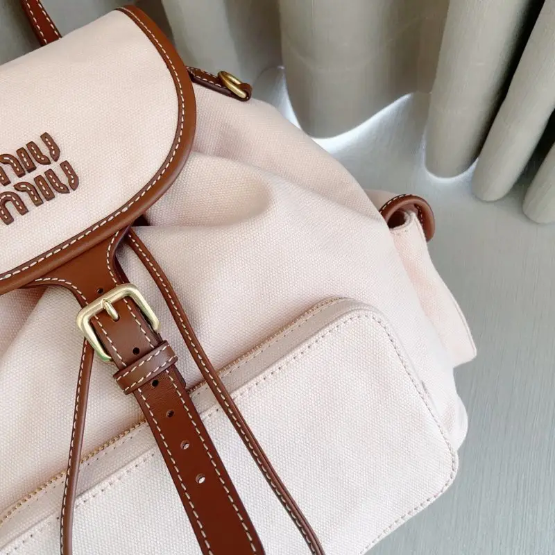 Miu Miu Backpack MIU College 29 cm — Photo 5