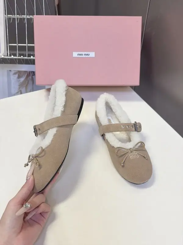 Miu Miu Балетки на меху — Фото 4