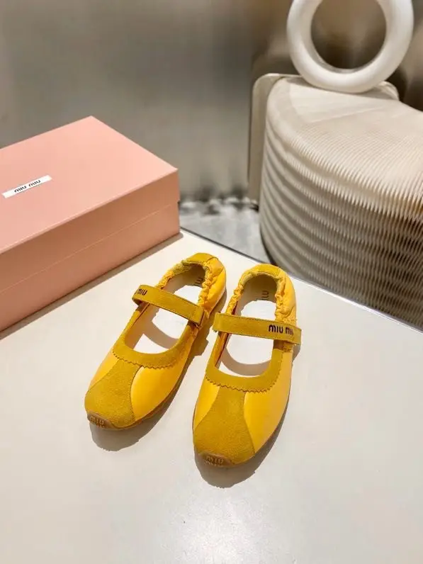 Miu Miu Балетки — Фото 2