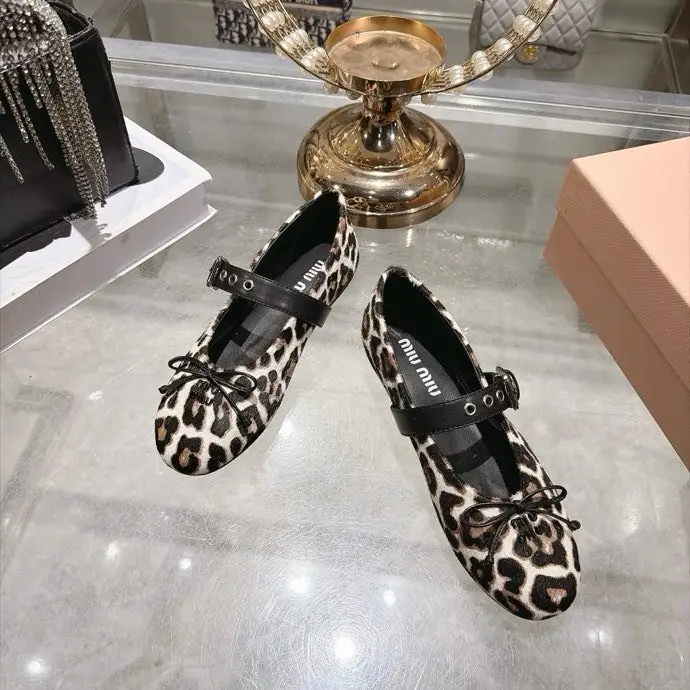 Miu Miu Ballet shoes — Photo 2