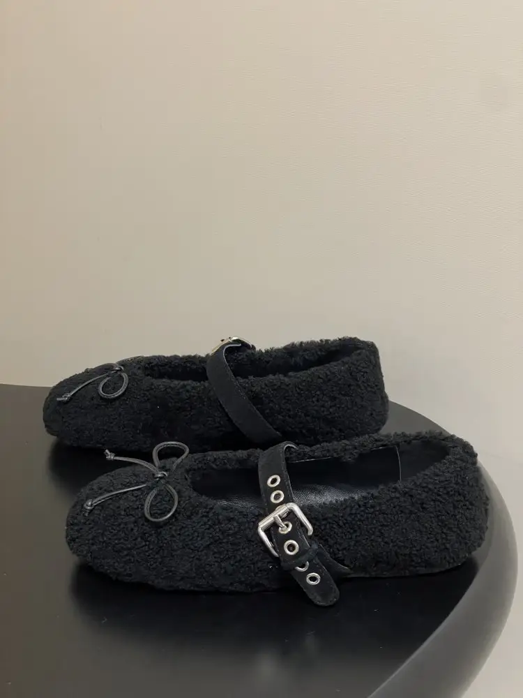 Miu Miu Ballet shoes — Photo 3