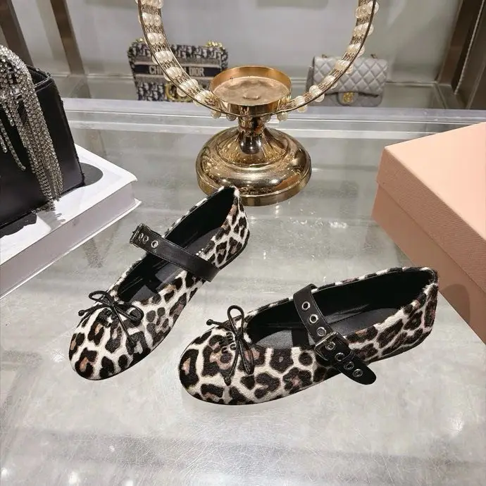 Miu Miu Ballet shoes — Photo 4
