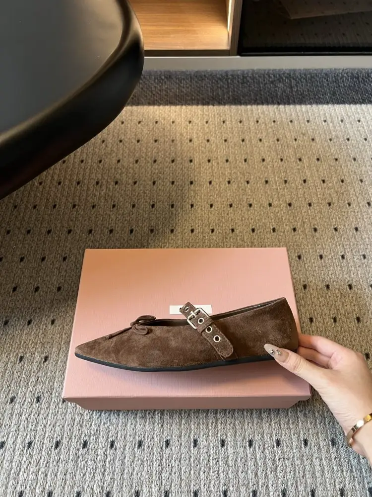Miu Miu Ballet shoes — Photo 5
