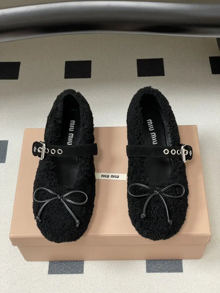 Miu Miu Ballet shoes — Photo 5