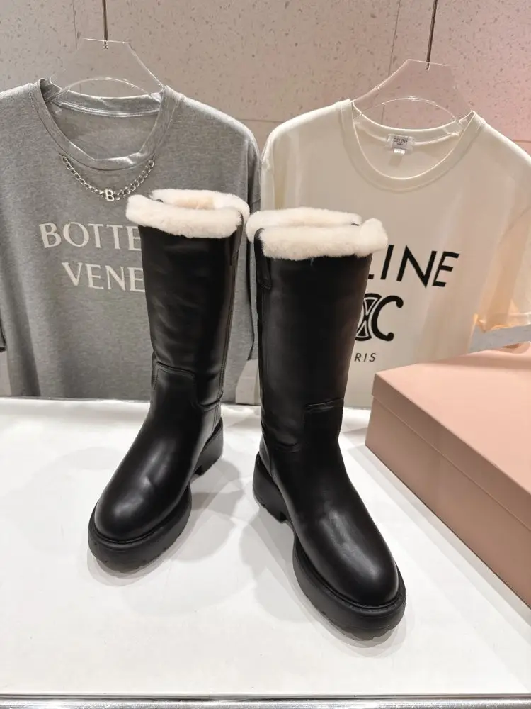 Miu Miu — Сапоги кожаные на меху зимние