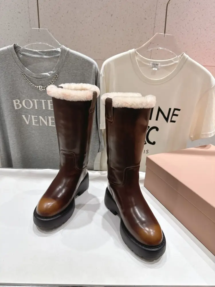 Miu Miu — Сапоги кожаные на меху зимние