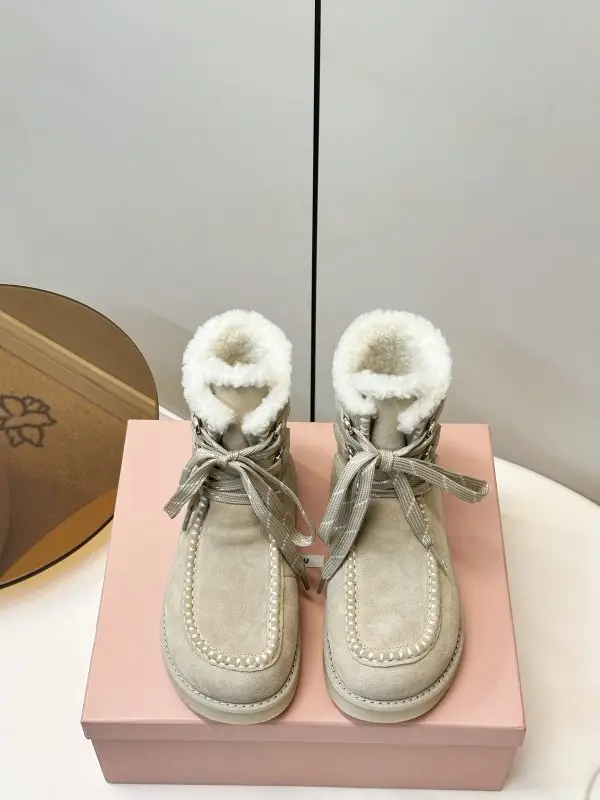 Miu Miu — Ботинки женские замшевые зимние