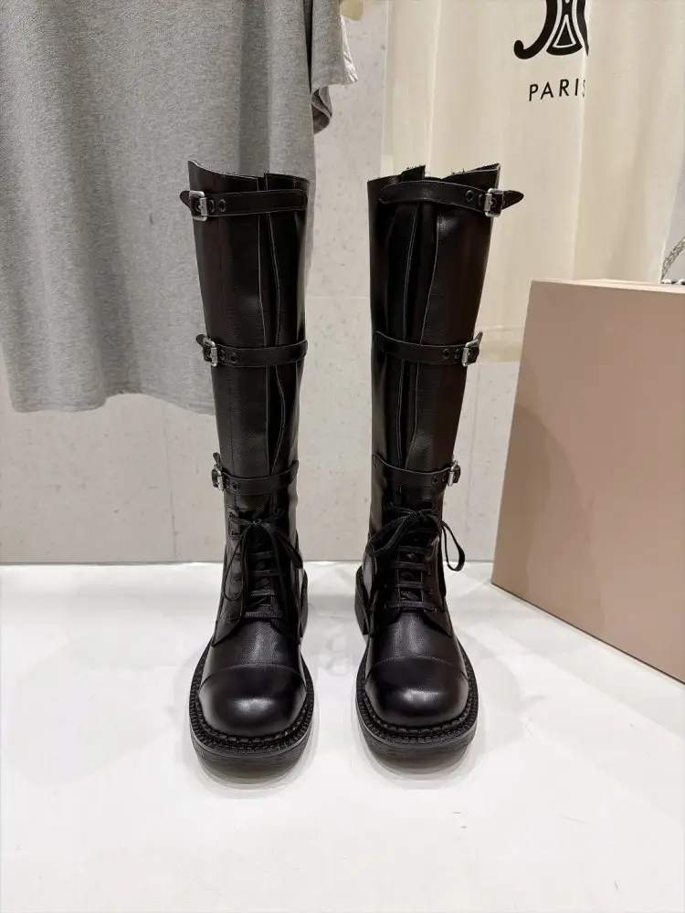 Miu Miu Boots women's — Photo 2