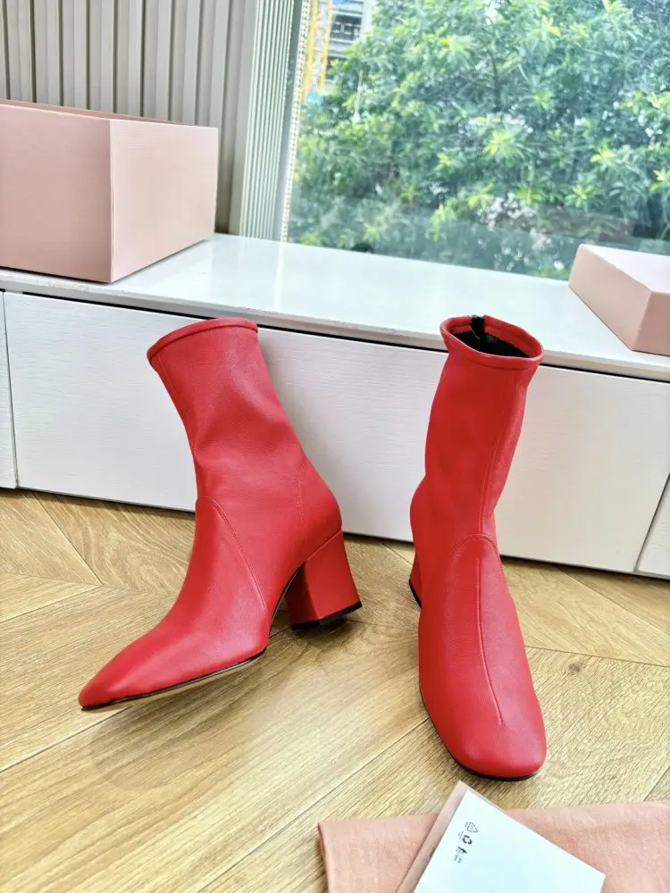 Miu Miu Boots women's — Photo 2