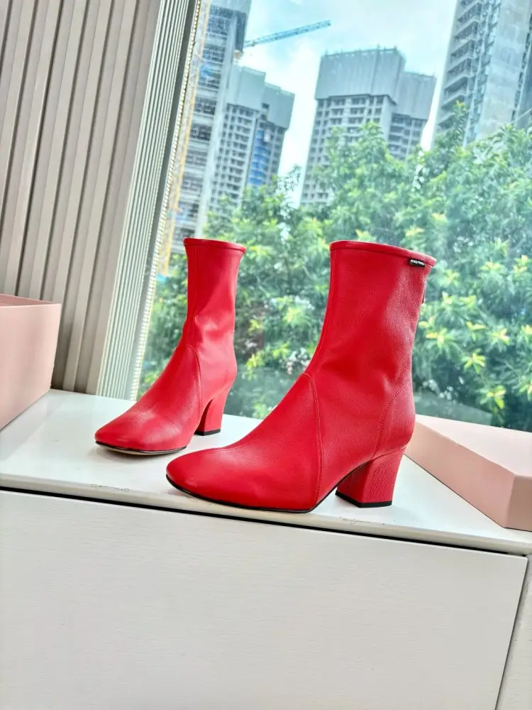 Miu Miu Boots women's — Photo 4