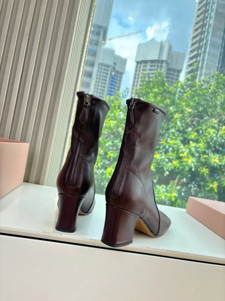 Miu Miu Boots women's — Photo 5