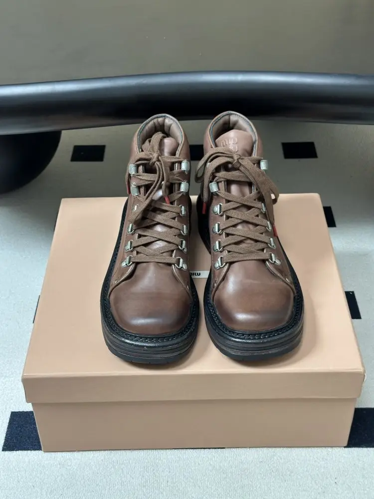 Miu Miu Boots women's — Photo 5
