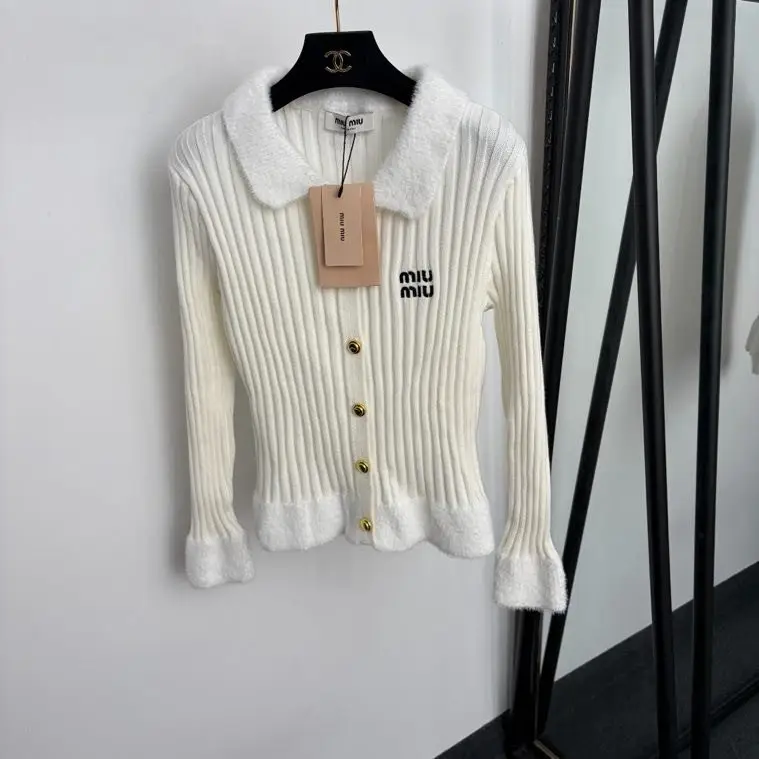Miu Miu Cardigan — Photo 4