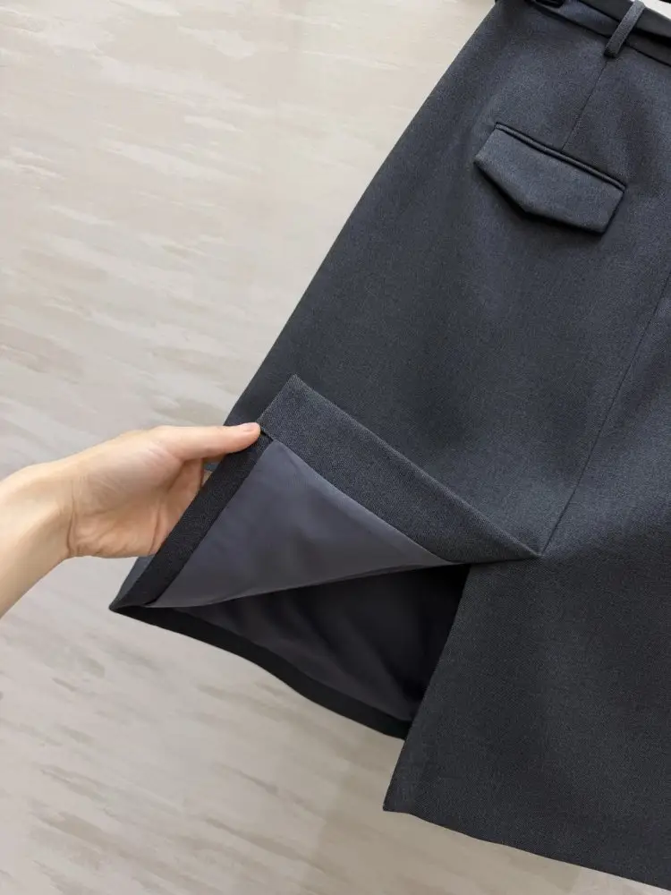Miu Miu Elegant skirt-midi A-silhouette — Photo 5