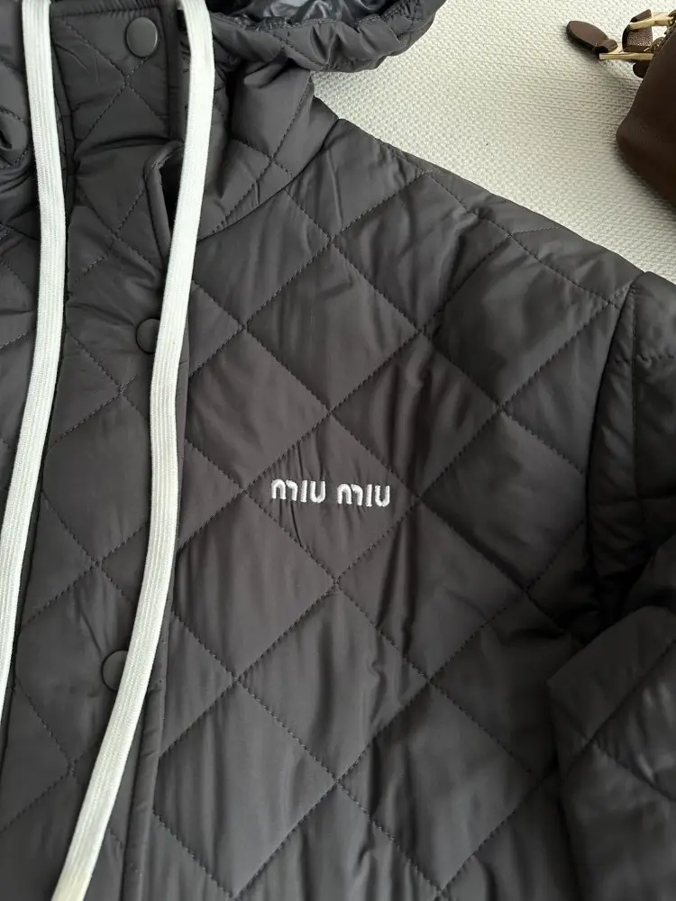 Miu Miu Куртка жіноча — Фото 5